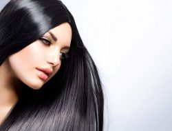 Tips Merawat Rambut Agar Sehat Alami dan Berkilau