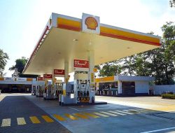 Penggunaan Kendaraan Listrik Terus Meningkat, Shell Dikabarkan Akan Tutup 1000 SPBU