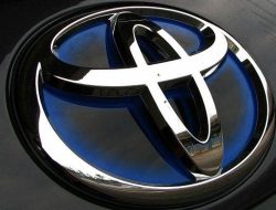 Di tengah Pasar Otomotif yang Cenderung Lesu, Pangsa Pasar Toyota Justru Dikabarkan Terus Bertumbuh