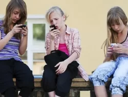 Inggris Segera Tetapkan Larangan Penjualan Perangkat Smartphone ke Anak Dibawah 16 Tahun