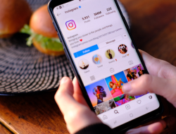 Inilah Cara Jitu Agar Tak Terlihat Online Saat Bermain Instagram