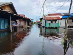 Jawa Barat Akan Masuki Musim Hujan, BMKG Ingatkan Potensi Banjir dan Longsor