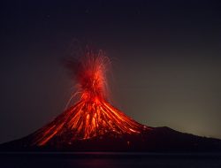 7 Ledakan Gunung Berapi Terdahsyat yang Pernah Tercatat dalam Sejarah