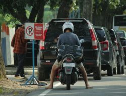 Dishub Bandung Mengidentifikasi Faktor Penyebab Parkir Liar yang Masih Merajalela