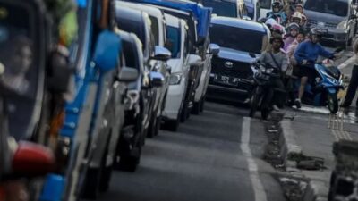 Hidari Macet di Jalan Bisa Pakai HP, Cukup Instal Aplikasi Ini!