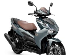 Jadi Pesaing Aerox 155, Honda Hadirkan Airblade 160 Terbaru, Ini Harganya!