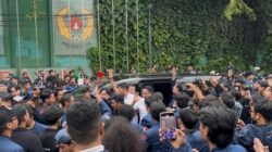 Aksi Massa Tolak RUU TNI Berlanjut, Ribuan Orang Masih Bertahan di DPR