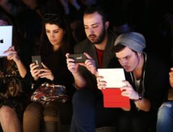 Remaja Asia Tenggara Mulai Terbiasa Gunakan AI, Ungkap Riset Samsung