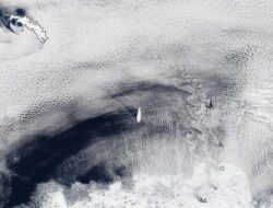 NASA Temukan Fenomena Tak Biasa di Lapisan Es Antartika